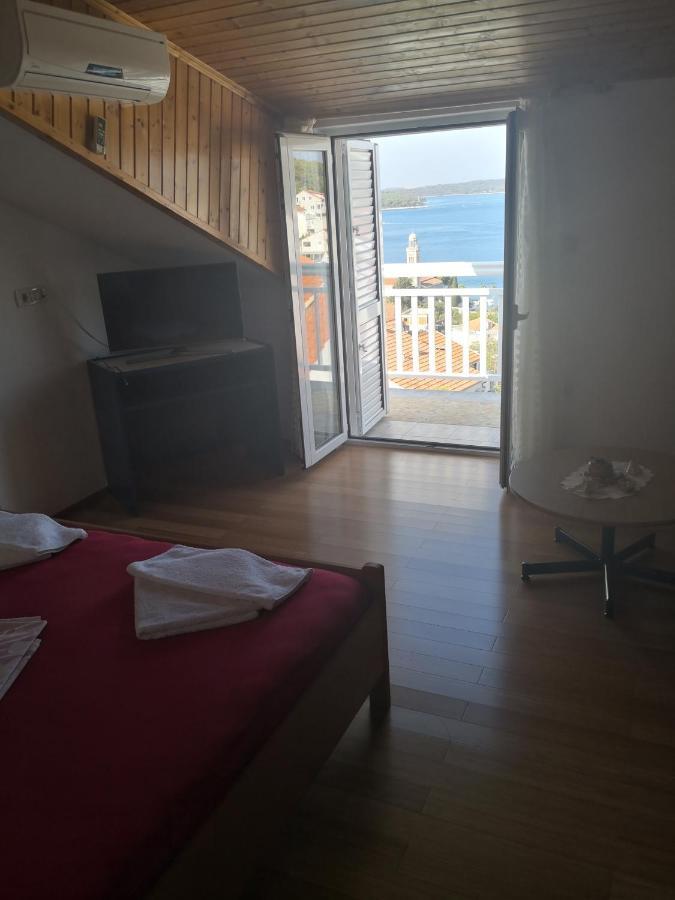 Apartmani Kresic 1 Hvar 赫瓦尔 外观 照片